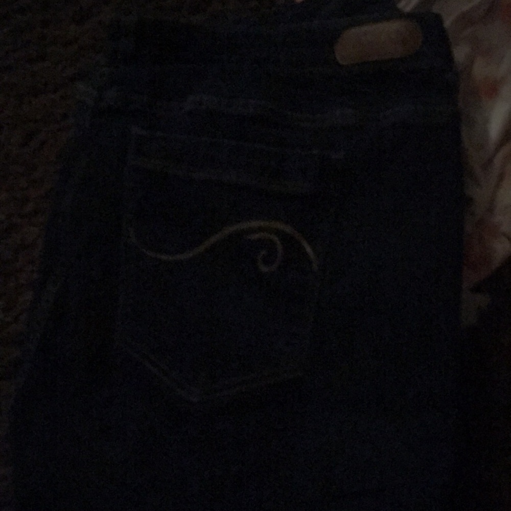 Clean boot cuts - Picture 2 of 3